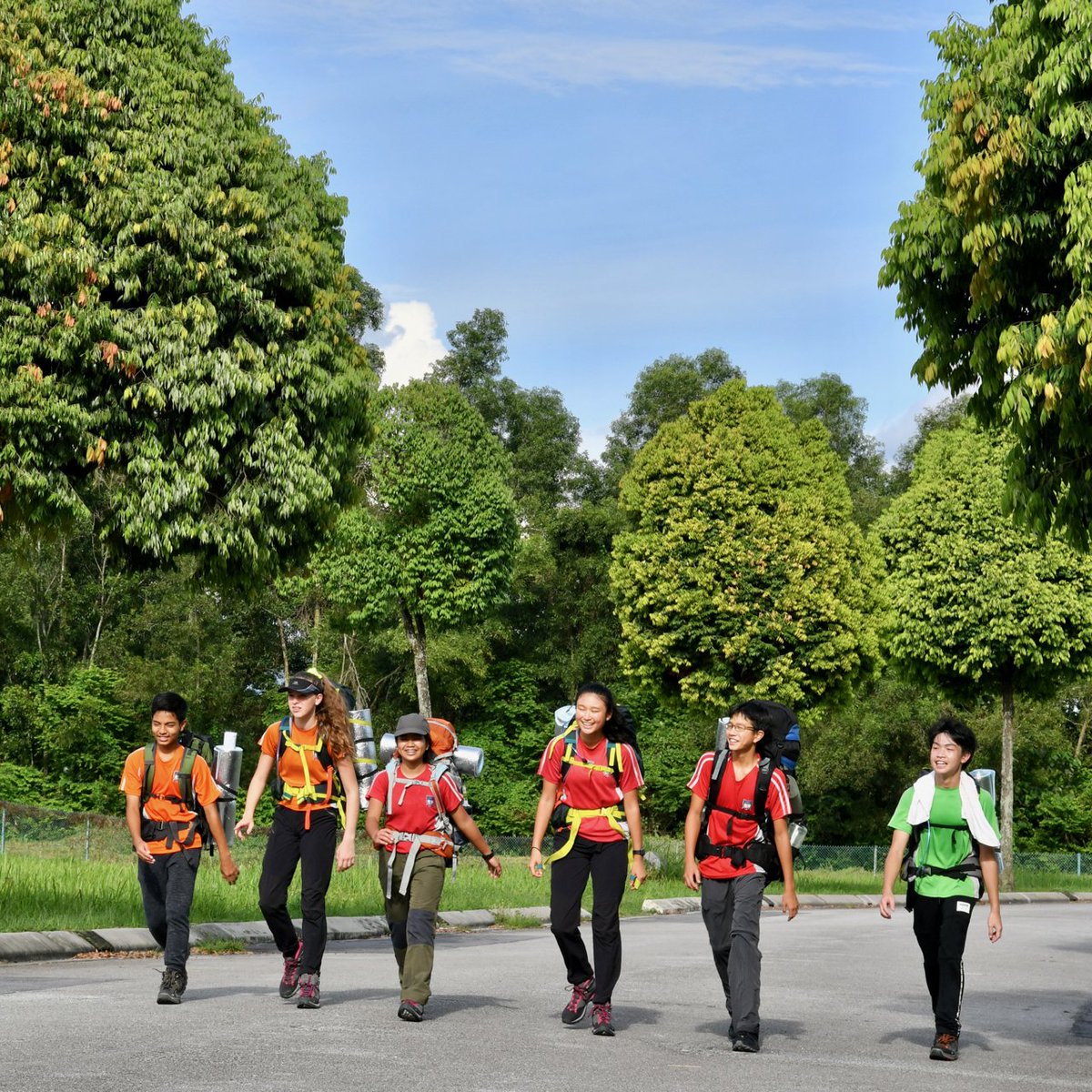 International Award students out on an extended hike around Desa ParkCity, breaking in their gear, building resilience &amp; developing teamwork skills. Fortunately the weather is the exact opposite to last week's jungle walk ☀️ <a href="/intaward/">International Award</a>