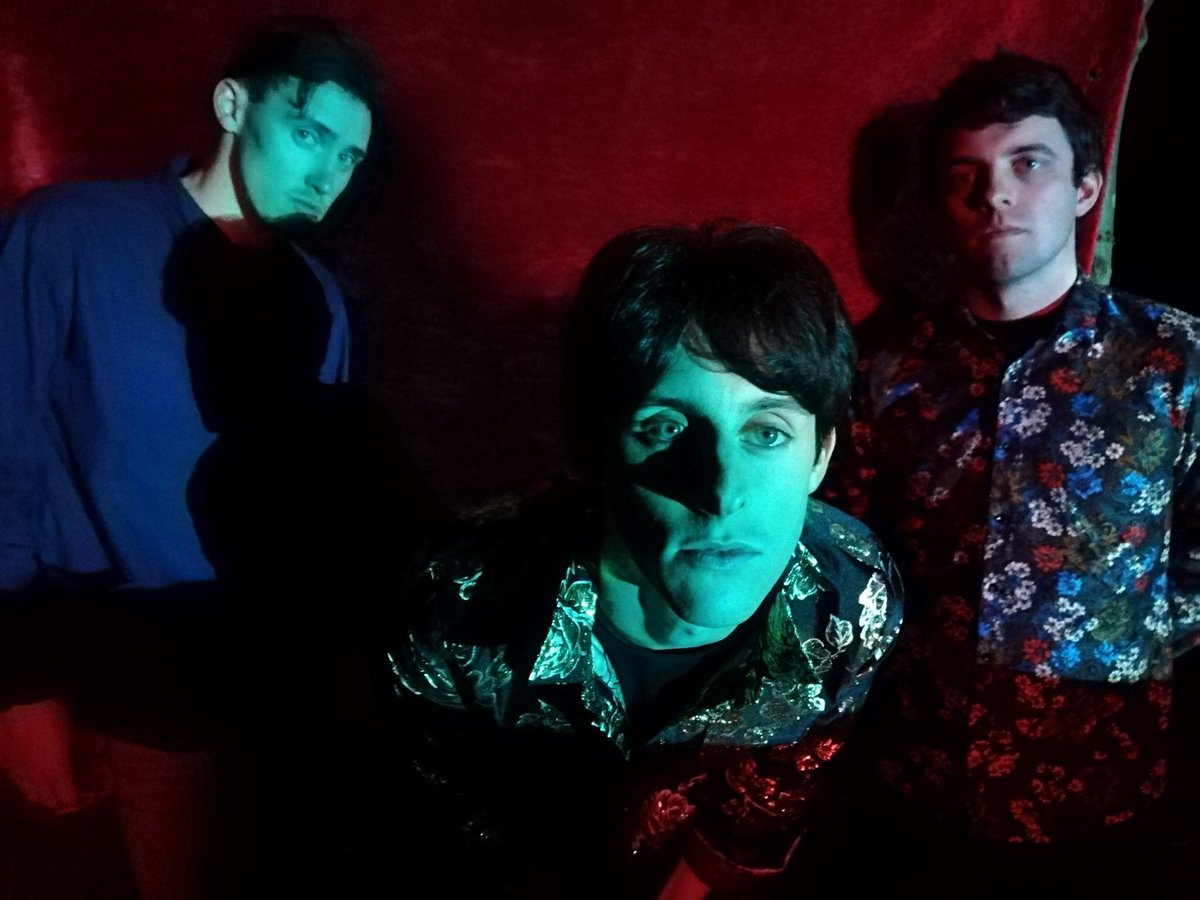 LibertinoRecs's tweet photo. 📣Our latest ‘Ghost Disco’ singles club release is out today 😀🤩 The magical ‘Victoria Park’ by @_RedTelephone_ Catch the band at @SwnIsSound FUEL tomorrow at 15.00 👇xx

https://t.co/GQRSrpMJ1F https://t.co/RsfLsN8tjP