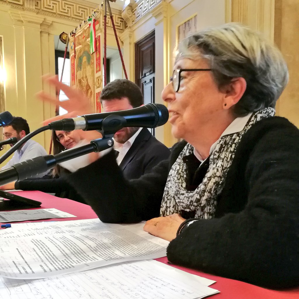 Mainograz's tweet photo. #FrancaManoukian
Studio APS

La fatica la si affronta reinventando il lavoro sociale, cioè...
- mostrare problemi e oggetti di lavoro è essenziale per costruire azioni comuni e convergenti su attività partecipate, riconosciute, ingaggianti.

#Come_Sisifo https://t.co/mxlRr6NyQP https://t.co/O7lgsPItIw