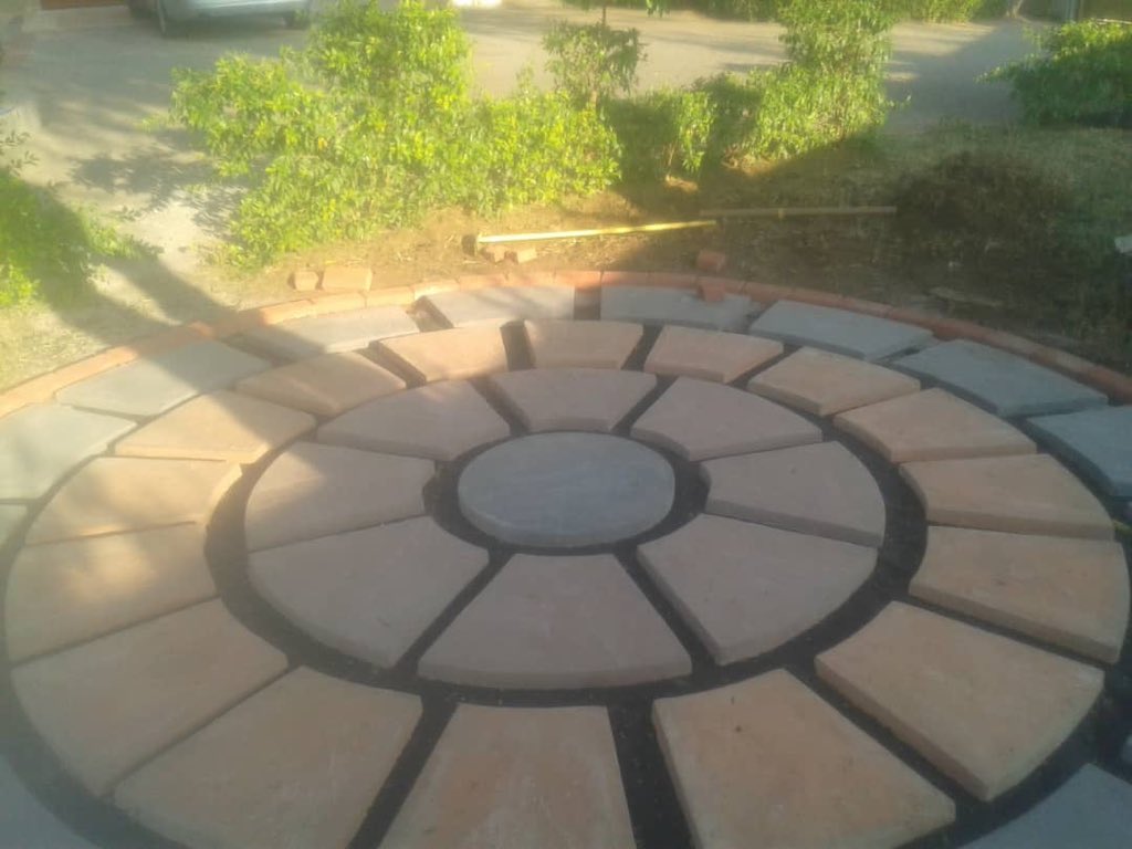 powercirclemag's tweet photo. We are proud to have had a chance to meet a Director &amp; Founder of GreenLife Gardens, a Landscape company that brings not only the best in terms of authenticity but hefty touch of modern inspiration. 
Contact us today &amp; secure a site visit for your home or office. #PowerCircleABC https://t.co/JIc3v6v9j8