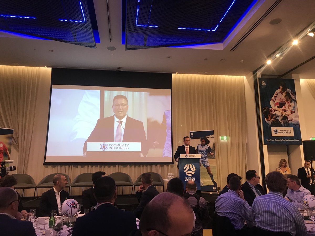 xiaocui2010's tweet photo. Congrats to another successful year of #FFVCIB! Wonderful to hear many great news and things happening in football at Victoria! Sport industry development needs support from all fields! Looking forward to 2019 and future! https://t.co/UrqjP8c4vu