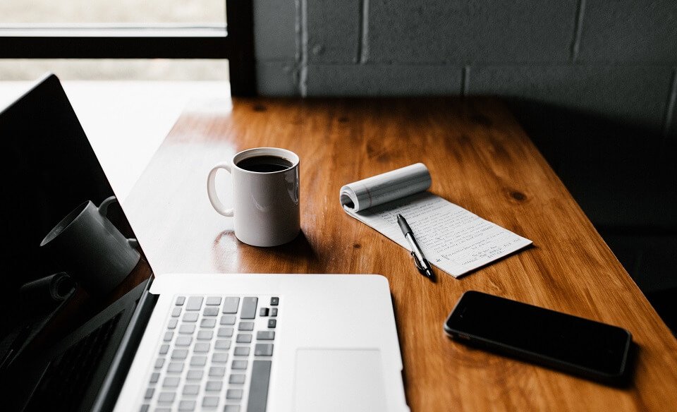 CVLibrary's tweet image. This advice from @CVKnowHow helps you ask for job interview feedback! loom.ly/X9ugDeo