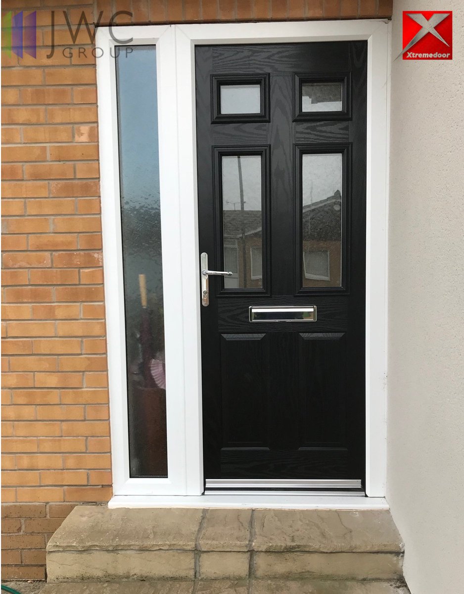 JWCwindowsltd's tweet photo. An Edwardian style composite @Xtremedoor1  recently installed for one of our customers. Visit our website and design your own today using our door designer! https://t.co/6jEV6Un4vU 
#JWCWindows #compositedoor #xtremedoor https://t.co/aNne96g9AB