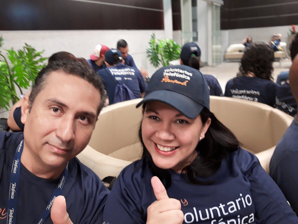AgustinRodrigu1's tweet photo. Iniciando el Dia Internacional del Voluntario Telefónica 2018
#DIVT #DIVT2018 #DIVTPMA @ftelefonicapa https://t.co/CLlpiZhCC8