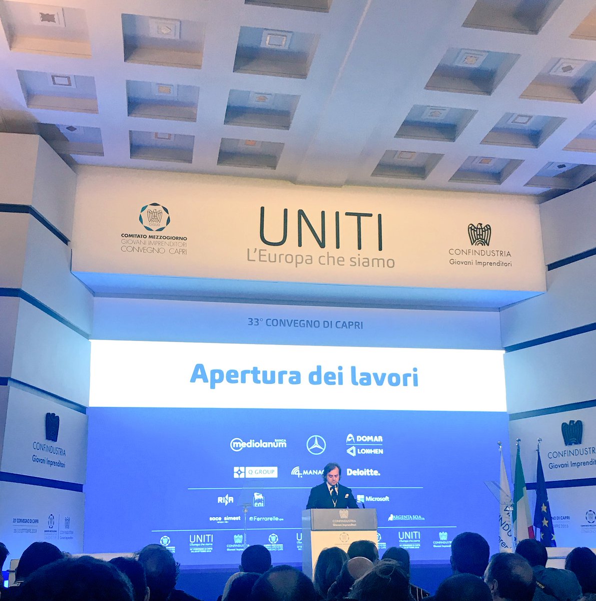 Carla Recupito Non Pagare Chi Non Lavora Ma Premiare Veramente Chi Lo Fa Perche Il Lavoro Nobilita L Uomo Uniti Capri18 Giconfindustria T Co Kbr7hl7ncv