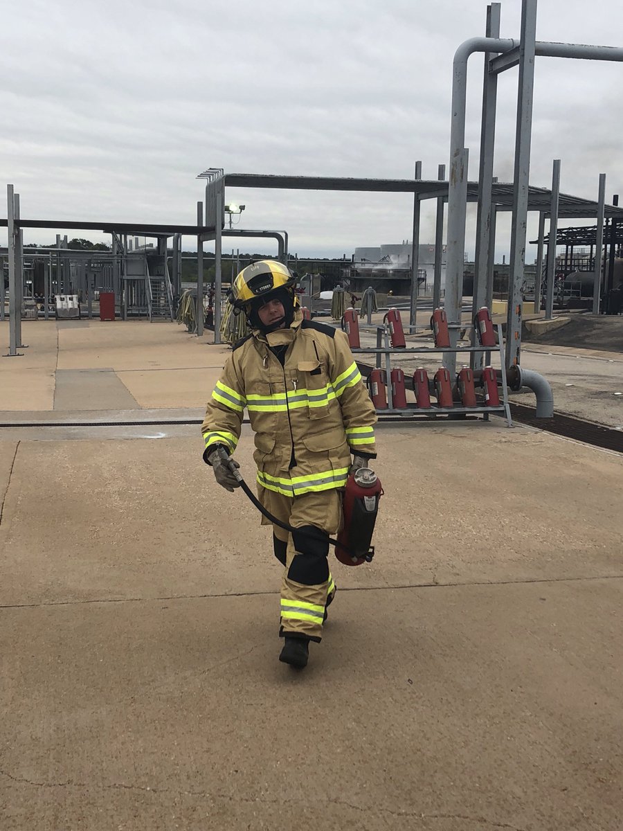 teexagency's tweet photo. Thanks for sharing pics! RT @CSTXFire: CSFD #firefighters hard at work. Aircraft Rescue and Fire Fighting (#ARFF) training is going on this week at #TEEXfire. #bcstx https://t.co/nIRSvsfeqa https://t.co/JS8IQW0lIT
