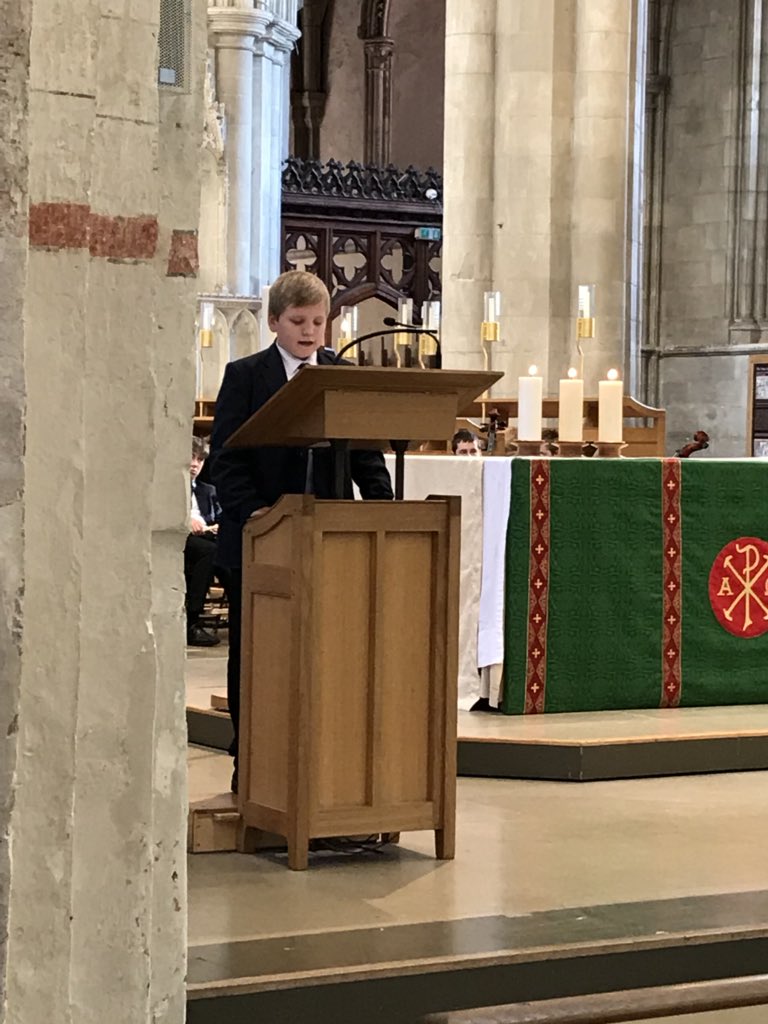 verulamschool's tweet photo. @verulamschool listening to speeches from our GCSE pupil, @Verulam6thForm head boy and head girl, along side the school captain, at our annual abbey thanksgiving service. https://t.co/sEBsgZs1jE