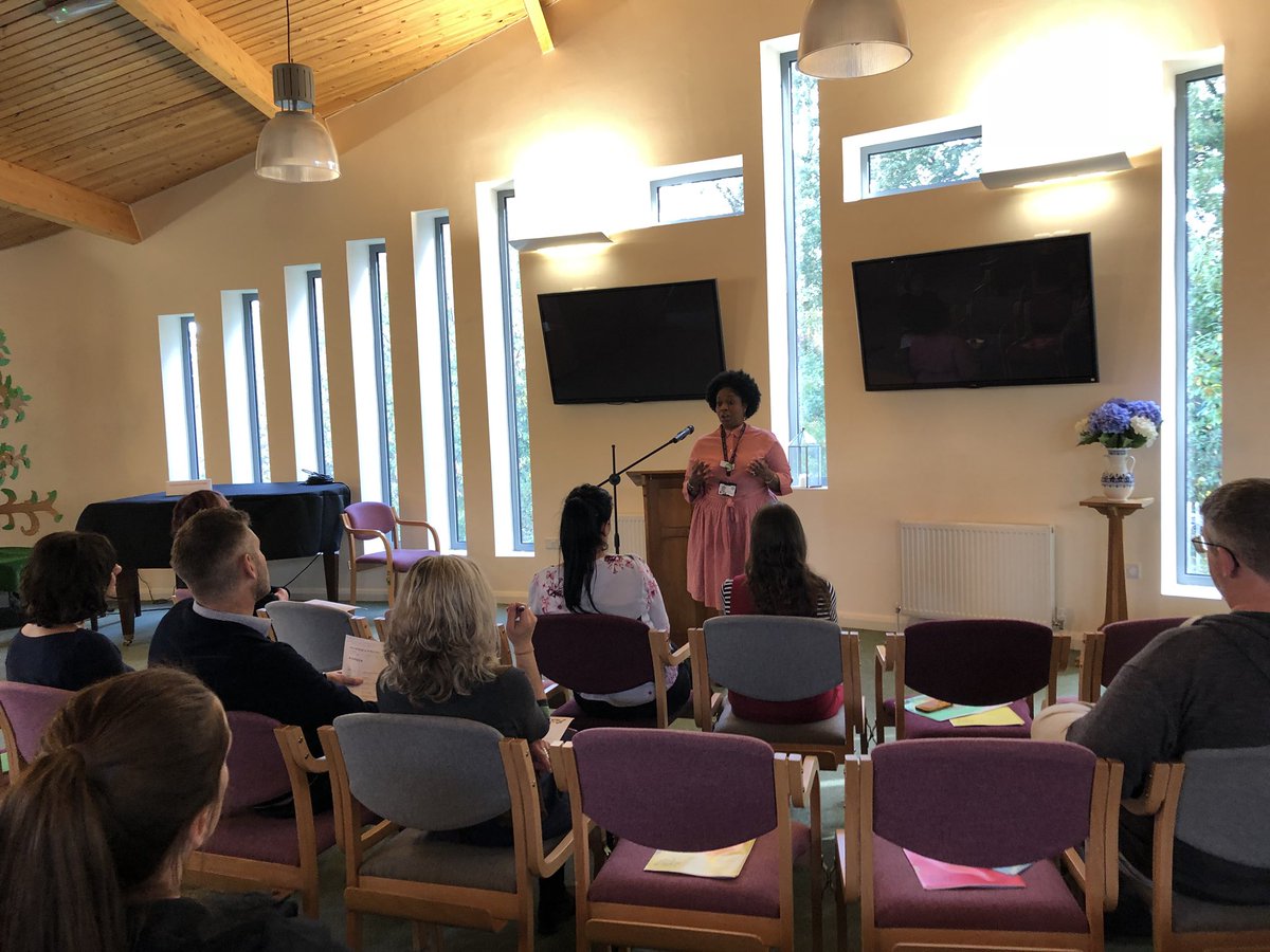 rhys_at's tweet photo. @optivohomes Project Co-Ordinator Lola Oyewusi delivering a speech at “Something in it for you” at Emmanuel Centre, Battle. Offering options to those looking to chase their dreams and start a business #optivo #increaseproject #enterprise #sussex #selfemployed #PassiontoProfession https://t.co/7QxWLp2425