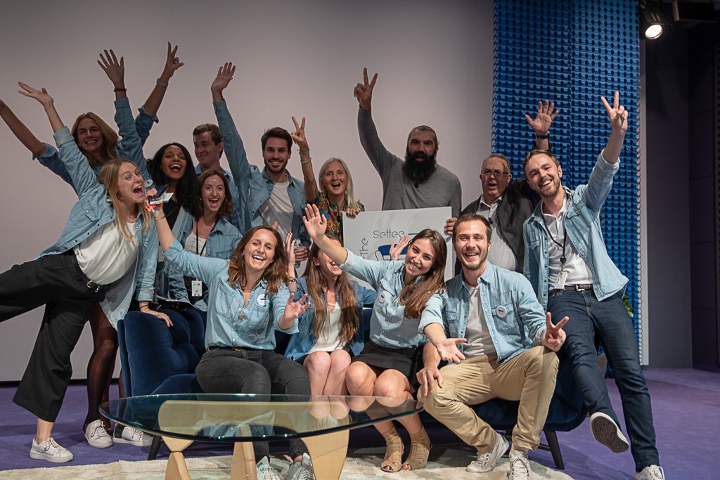 The_Settee's tweet photo. Stoppez tout ! L'album #photo de la 3e édition #TheSettee est enfin arrivé ! On vous partage les plus beaux moments de cette soirée 👏 https://t.co/lj3TXhlNfr Merci à notre photographe @fPiveteauIBMGBS ! #event #conférence #transformation poke @IBM_France @RAISE_France https://t.co/W9Rb7cS49y