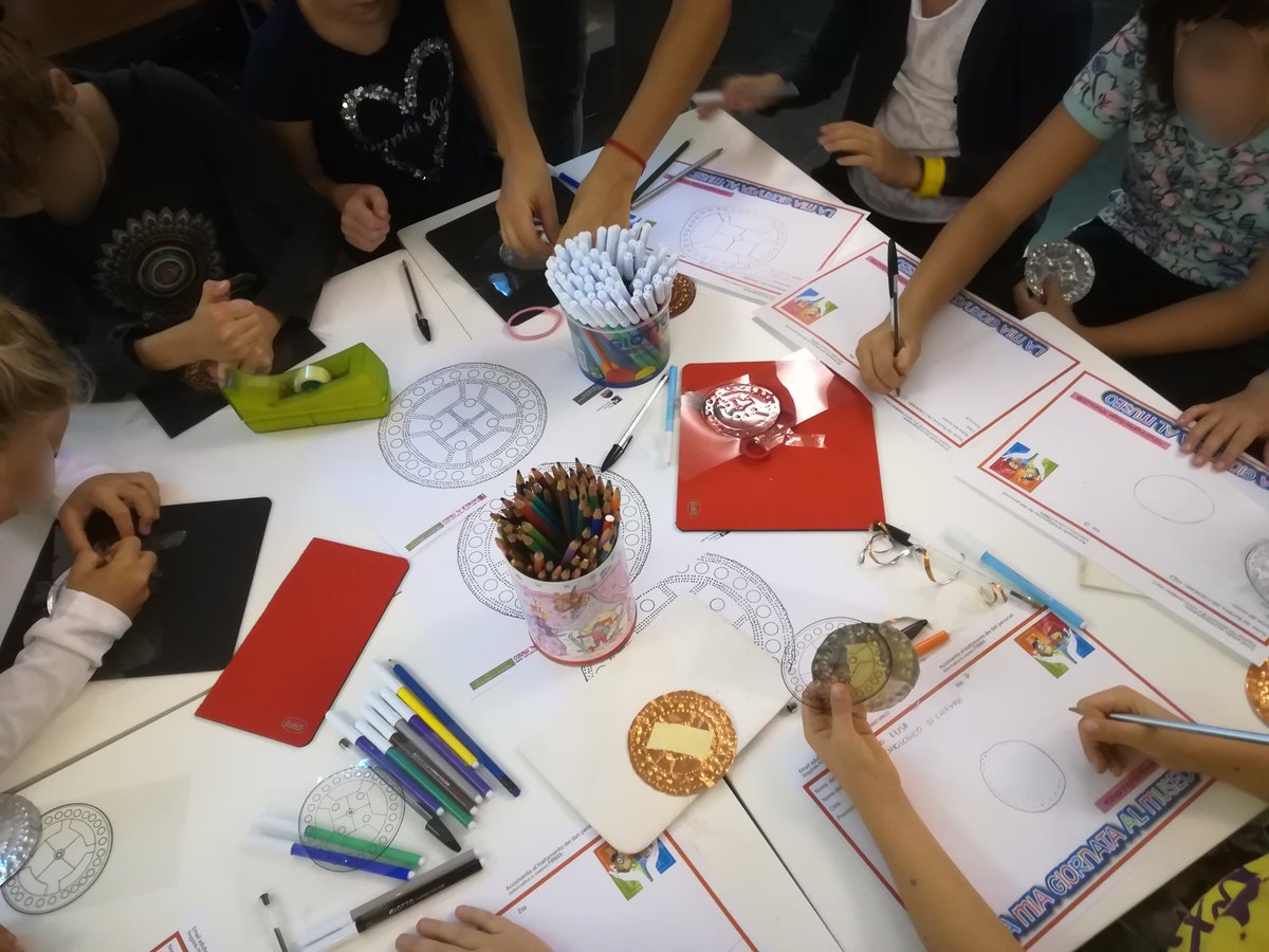 MuseoChiavari's tweet photo. GRAZIE A TUTTI!!!
#EuropeForCulture  #SharingHeritage #Patrimonio2018  #PatrimonioItalia
#famu2018   #prontiatuttopervoi    #chidicediscodicedonna   #dischidonnedati https://t.co/eqESc2WRWO