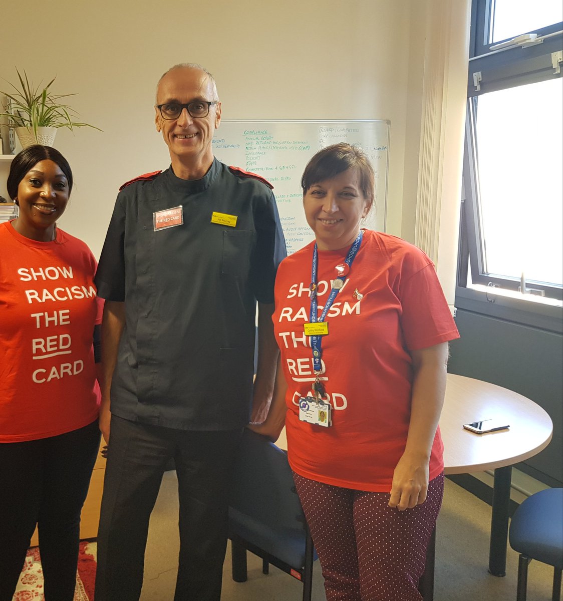 Showing #racism the redcard @InclusionUhdb @shaziaparv @ShawPoxon @CathyWinfield @ArneRoseBFG @allielbell amazed @ the amount of interest&support 4 my t-shirt! A teacher at my #gradson's skl asked if I was 'allowed 2 wear it 2 wrk! Me 'I'm required 2' @UHDBTrust we fight #racism