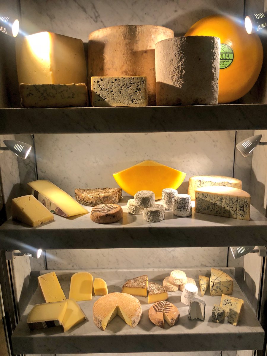 Cheese ‘cave’ looking pretty buff today <a href="/rouxlandau/">Roux at The Landau</a> <a href="/Langham_London/">The Langham, London</a> ✊️🧀