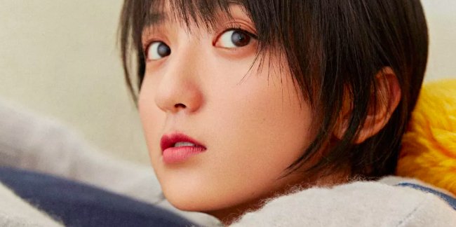 DramaFeverG1's tweet photo. Hmmmm... I remember her saying she was not so much like XY before... but then I guess it's alright to have similarities! It's okay, Little Fish. Anyway, if you're like XY that means you're also not THAT INNOCENT! 😎

Cr. Stream https://t.co/SencR3vOuD

#XiJia #StreamInterview https://t.co/wBqNBulsGd