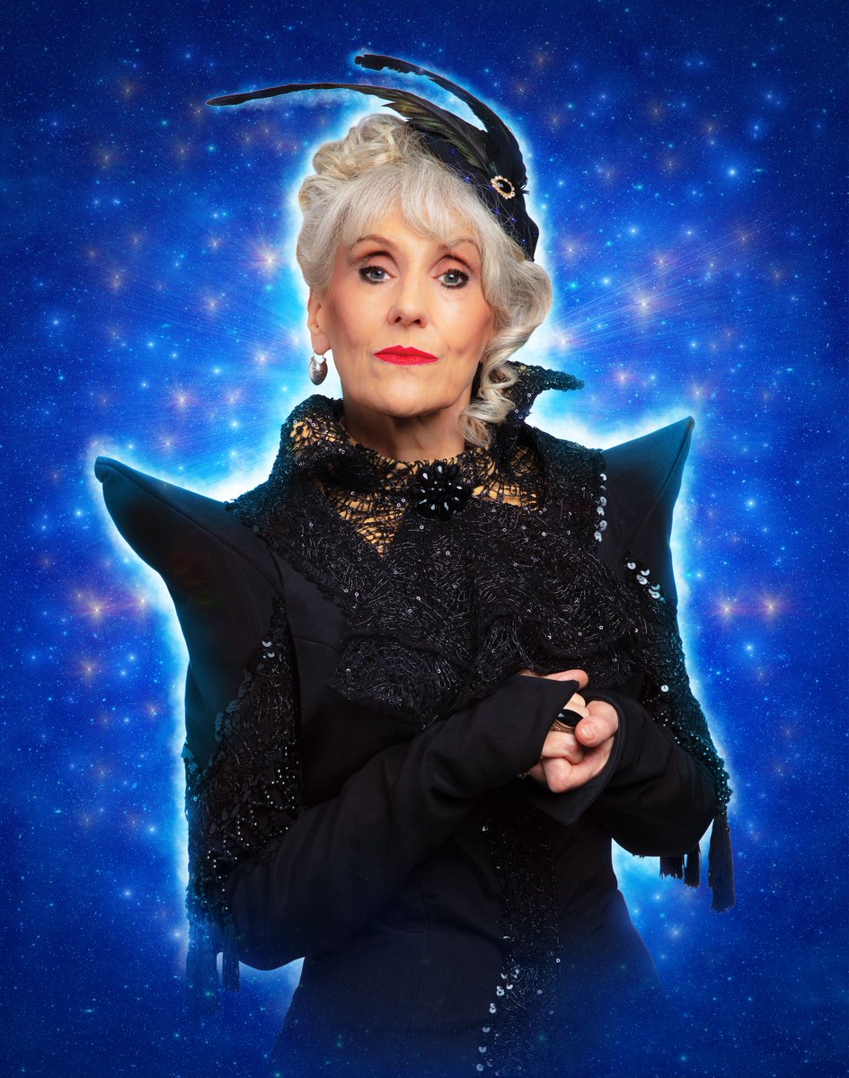 NewTheatreHull's tweet photo. This Monday (22 October) catch a  glimpse of #AnitaDobson, @bernieclifton_ @NeilMcDermott07, @jocastaalmgill and @HannahJNicholas in #QueenVictoriaSquare from 11.30am to 12pm as the cast of #Cinderella launch this year's enchanted family pantomime. @QdosPantomimes @AnitaDobsonFC https://t.co/0air349H53