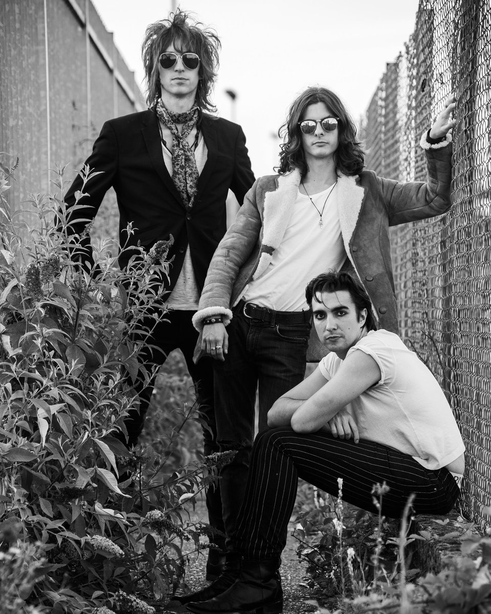 Panic Street Again out on Spotify in 2 weeks! Get it in your library as soon as it's out over here:
distrokid.com/hyperfollow/th…

Don't miss out on the single launch too, grab those tix while you still can X
bit.ly/2RwLjoe

📸 - <a href="/EricMouroux/">Eric Mouroux</a>