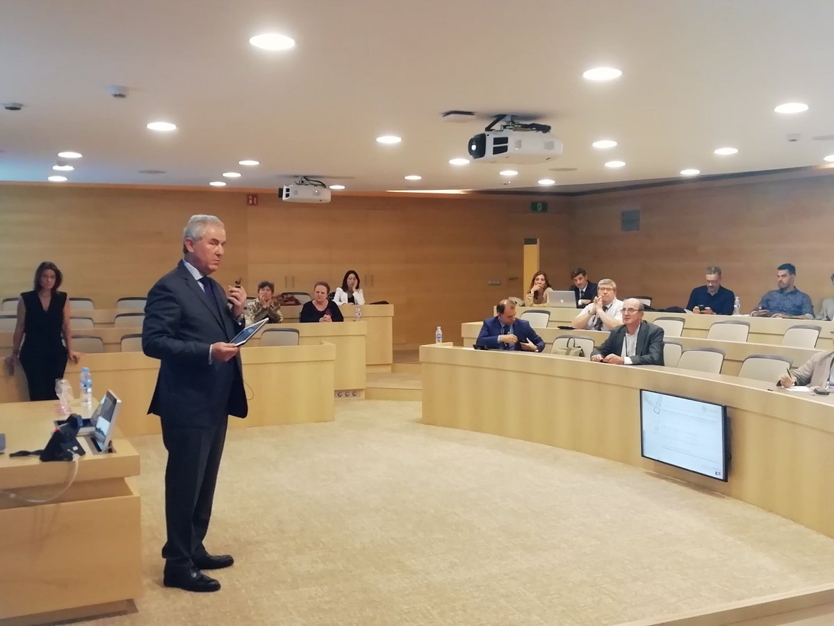 SilverValley_'s tweet photo. Rencontre avec @EdadyVida, fondation pour l'accompagnement et l'amélioration du quotidien des personnes âgées.
Merci à Joaquim Borras, président et Marie-José Abraham, Directrice générale pour leur accueil.
#SilverValleyWeek https://t.co/qMNNoNwPwp