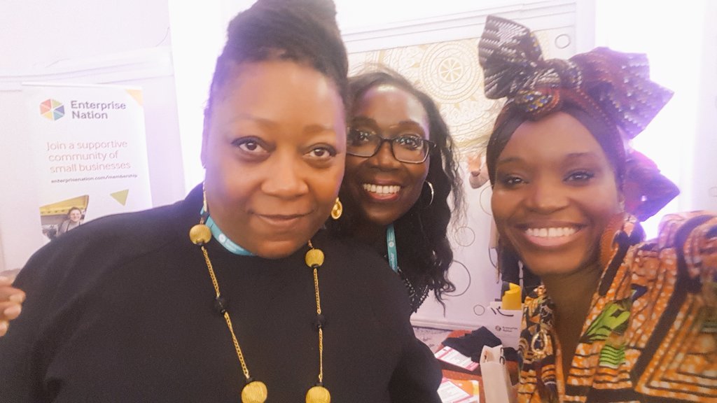 Met these fellow #FemaleEntrepreneurs at the pre-meetup for #FFE18 last night.  Fantastic energy.  Can't WAIT to purchase <a href="/HughyBee/">HughyBee</a> jewellery.  Totally my style.
And look forward to an affordable home on my next trip to Barbados thx to <a href="/heywoodsbb/">Debbie</a> 
#FestivalForFemaleEntrepreneurs