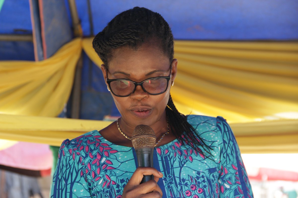 adhdghana's tweet photo. Welcome Address by Mrs. Joyce Begyina, Director of Health, Abuesi. In her address, she expresses joy saying this will go a long way in investing in adolescent health and is happy that key stakeholders were involved and are present to make this work. #AdHealthGh https://t.co/dKvxAYxtgk