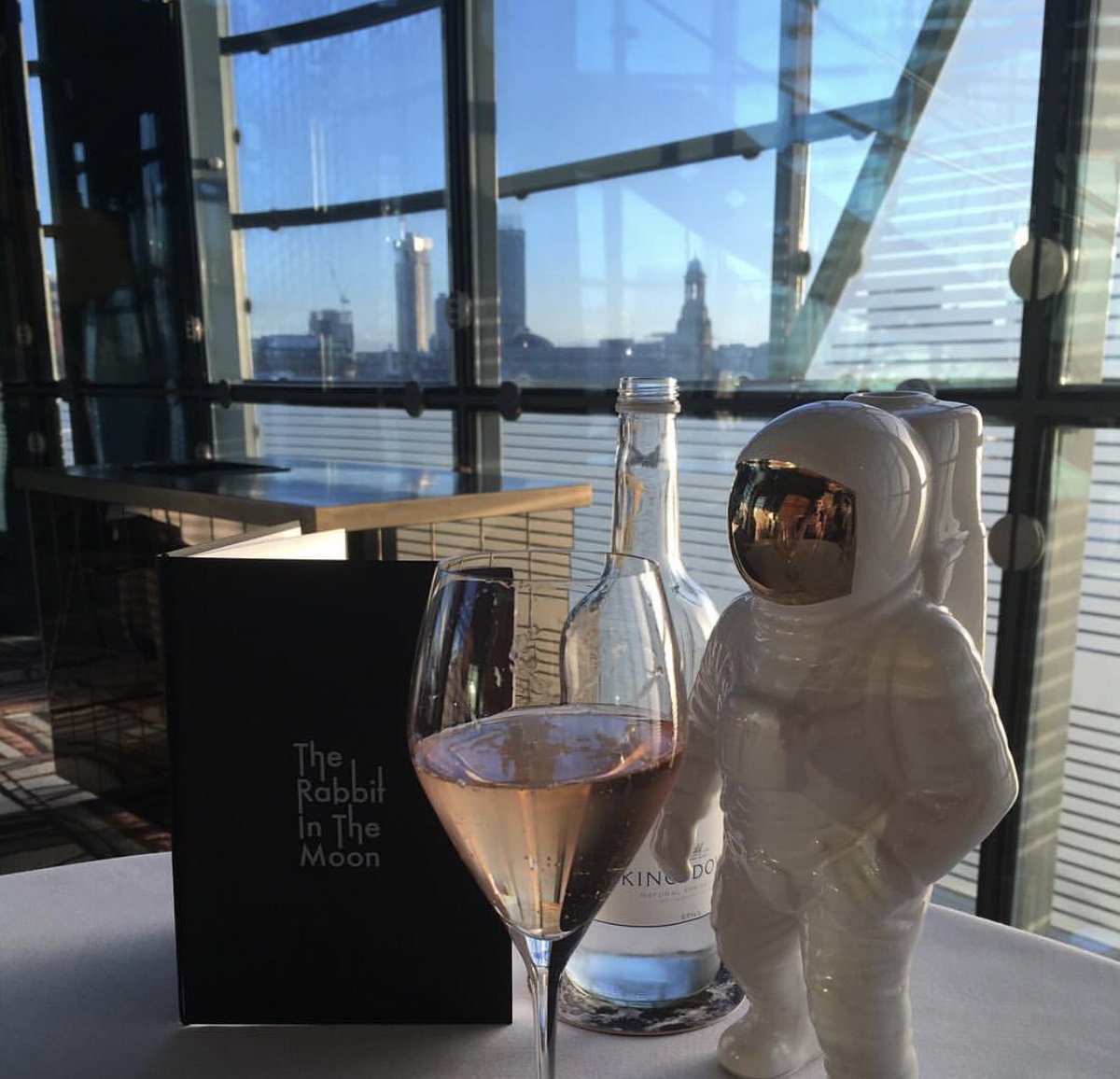 Lunch times at The Rabbit. We are open for lunch Friday and Saturday. Join us for our lunch time menu 🐰