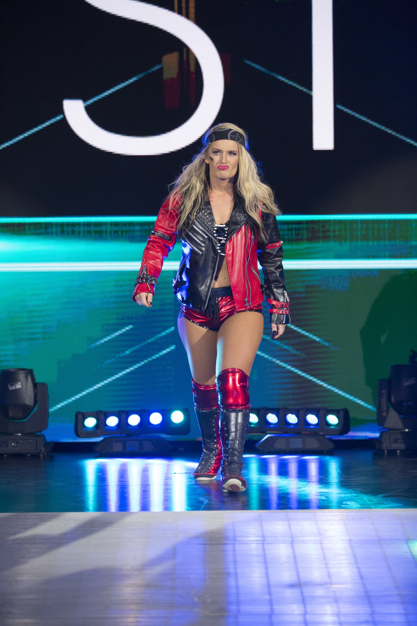 Toni Storm Onlyfans: Beyond The Wrestling Ring - yoiejdo