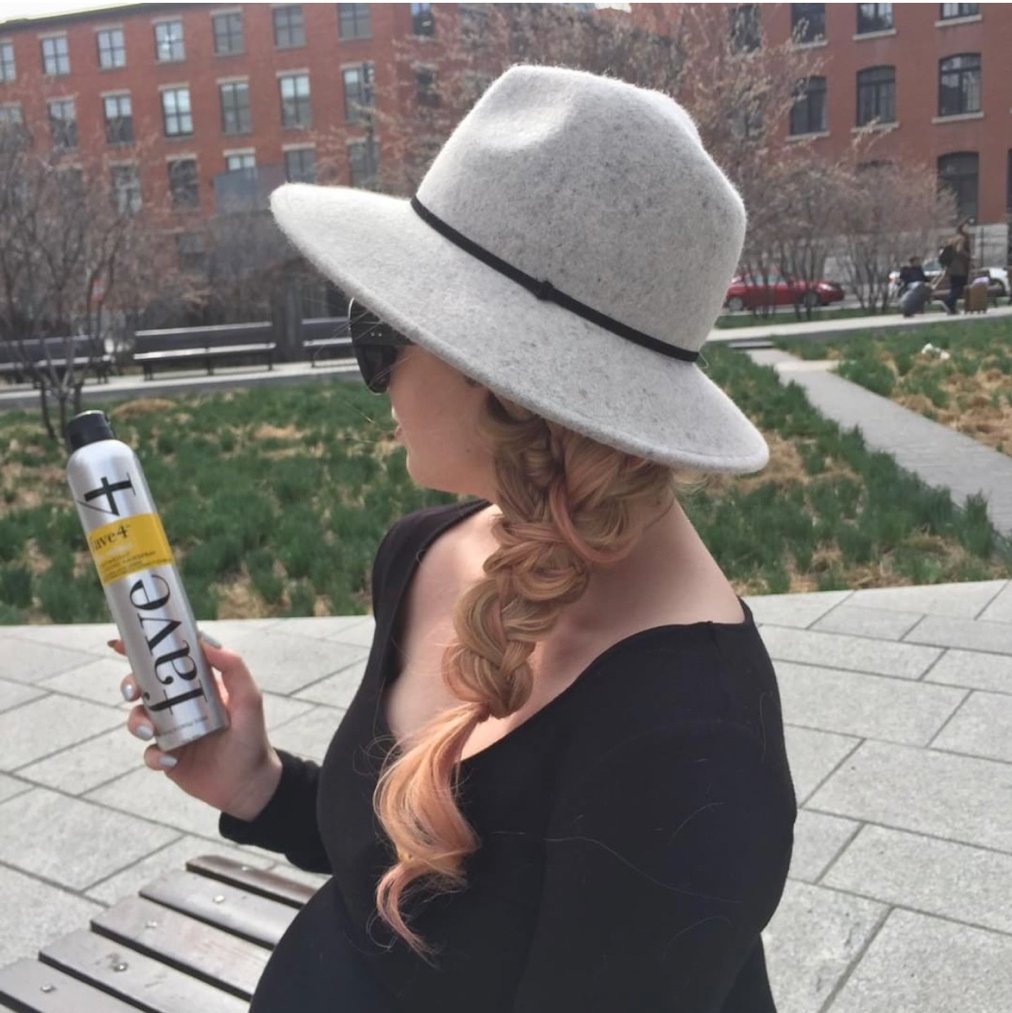 Fave4Hair's tweet photo. Rolling into Flex Reflect Friday shining 🌟!  Wishing you a weekend that’s as effortless and easy as your fave Hairspray. 👍

#fave4hair #fave4hairshare #friyay #freakinweekend #flexreflect #hairspray #weekendhair #braidsandhats #hairproduct #braidedstyle https://t.co/CimnlJQUTC