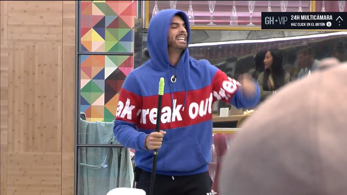 Tras ver la que se ha liado, ¿con quién te posicionas? #GHVIP19O
🔄 Miriam
❤️ Suso