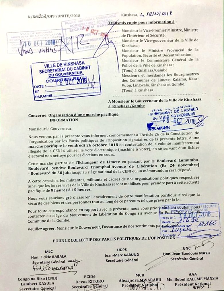 #RDC #Elections : machines à voter, fichier électoral, candidature unique... l'#UDPS joue-t-il cavalier seul ? Le parti de <a href="/fatshi13/">Félix A. Tshisekedi</a> est le seul à ne pas avoir signé l'appel à manifester de l'opposition le 26 octobre.