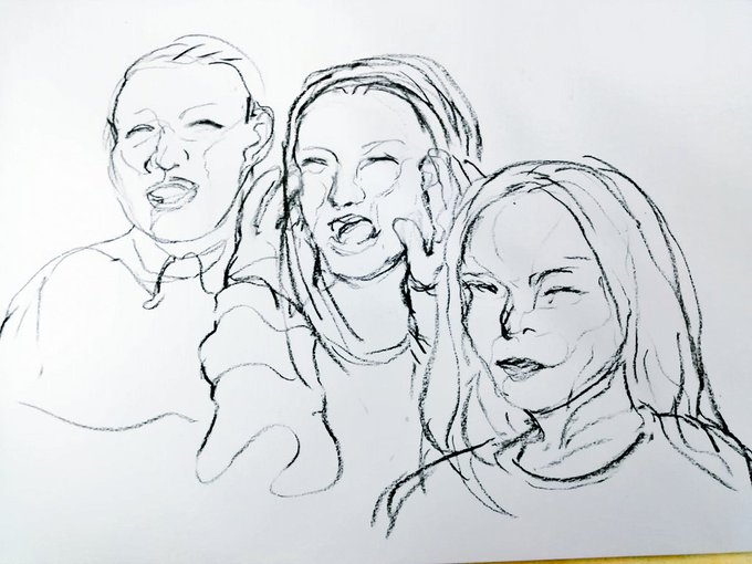 Apparently I make memes when I do cross-contour drawings ?? 
