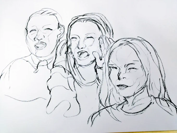 Apparently I make memes when I do cross-contour drawings ?? 