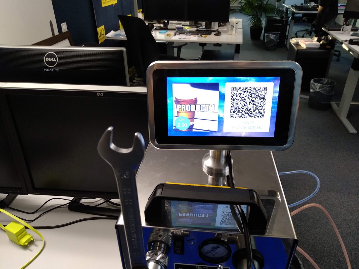 don_gabron's tweet image. Fun Fact about our Lightning beer tap: The biggest challenge we've faced in creating a beer tap that could technically be paid from anywhere in the world instantaneously, with a fee so small that it's completely negligible, .. was adding a pressure tank to the beer tap 😂#bitcoin