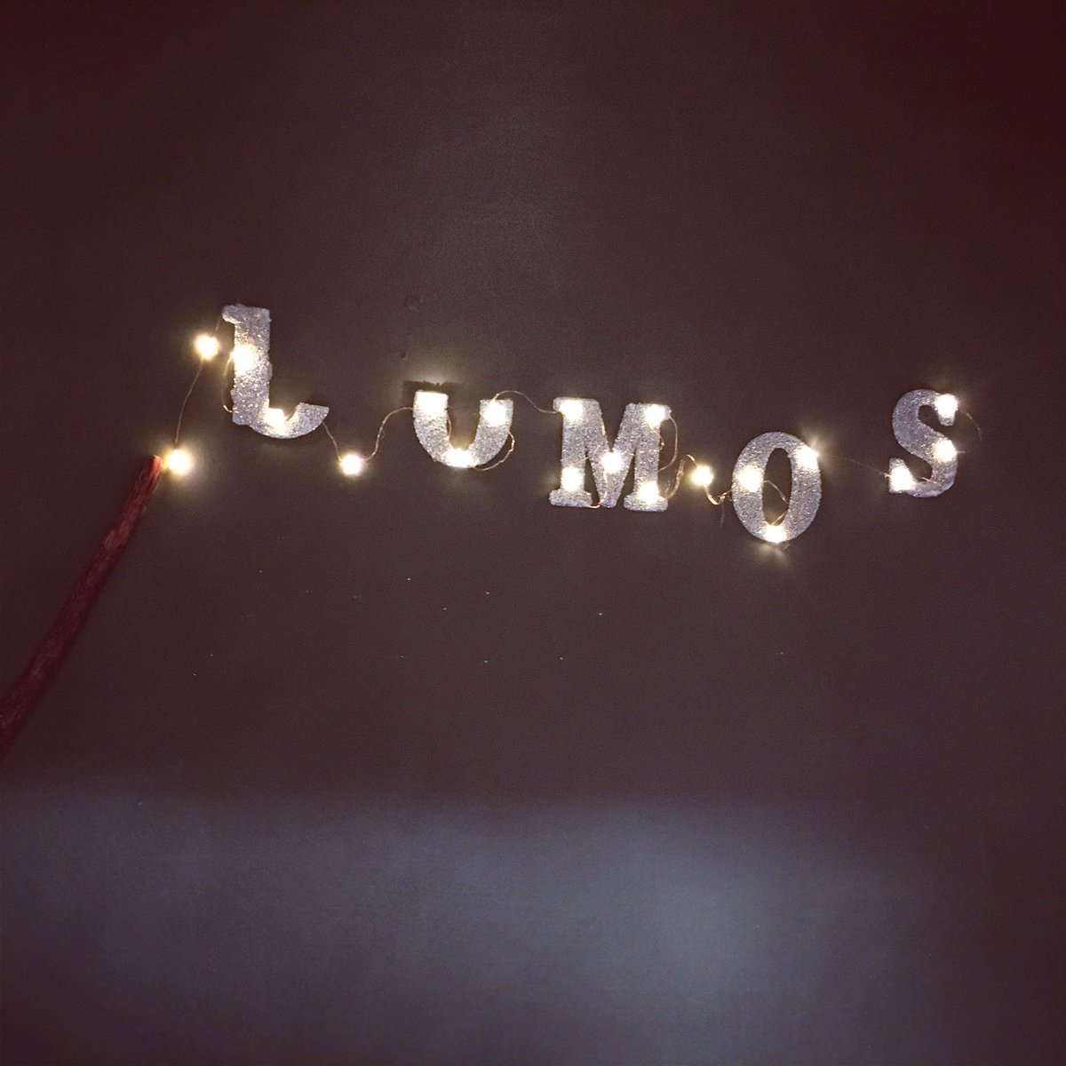 nicolasimonds's tweet photo. I made this ... pleased with myself #smugpost #harrypotter #decor #lights https://t.co/VdZy983UFO