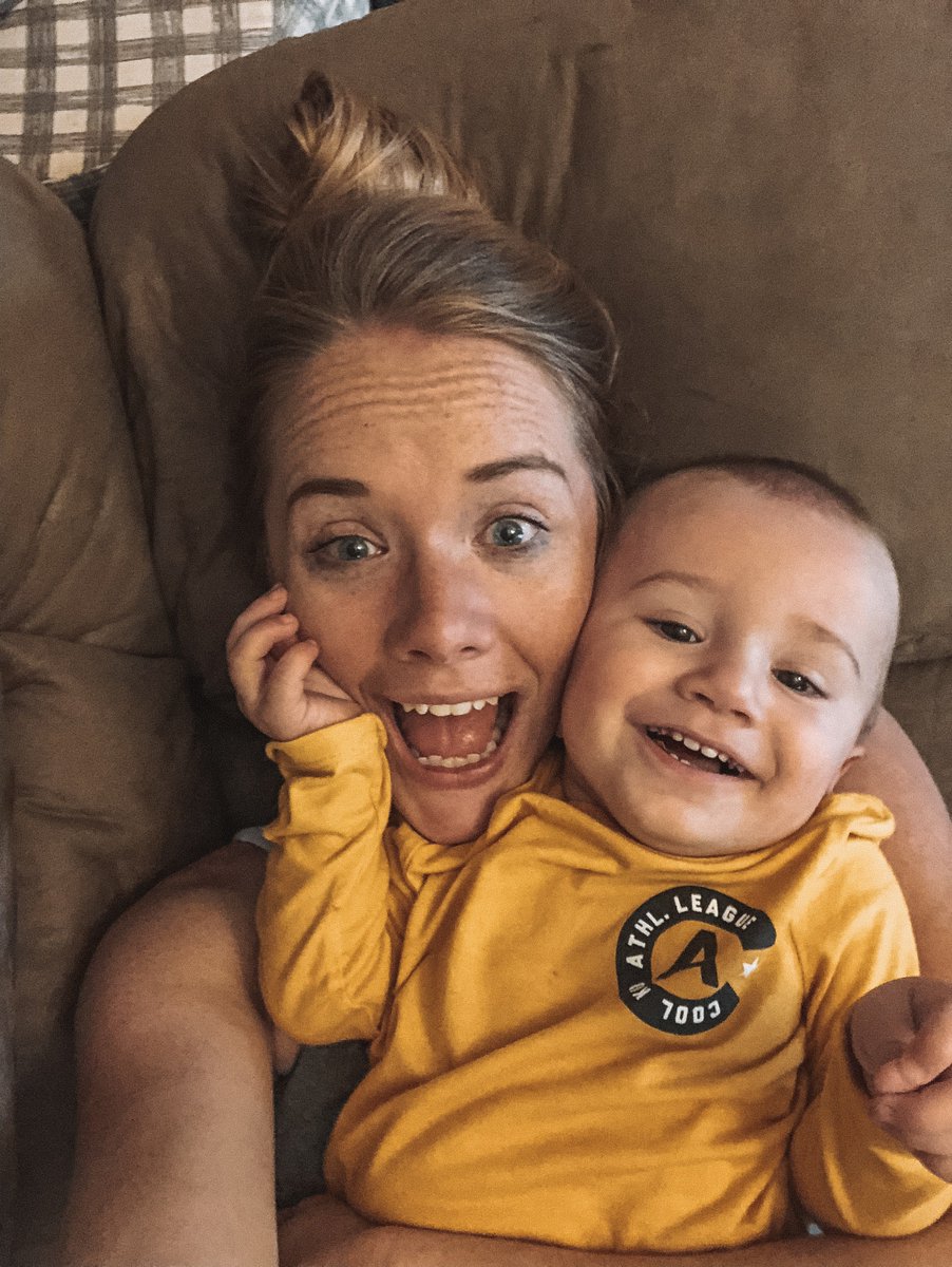 How I (try to) Balance Work &amp; #Motherhood --> It isn't easy but it can be the best of both worlds. I'm sharing a bit about our daily routine, my job and a few tips that I find helpful: bit.ly/2S18cAk