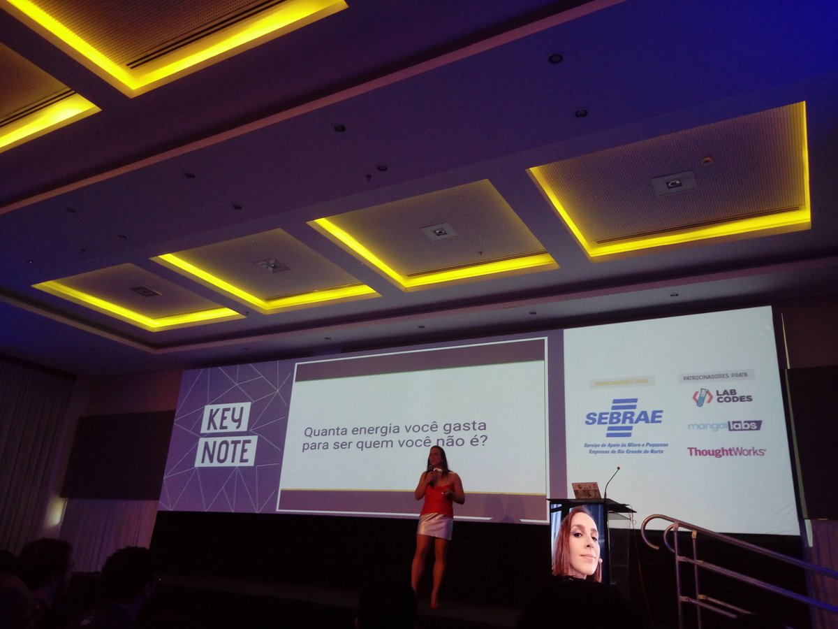__biancarosa's tweet image. Quanta energia você gasta pra ser quem você não é?
#pythonbr14 #python
@danicat83