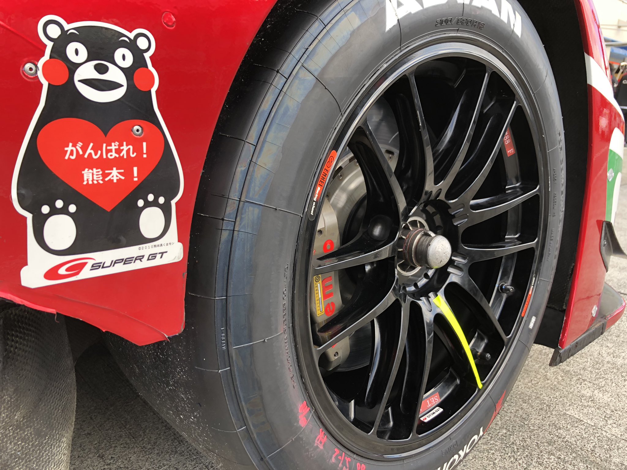 SUPER GT　GT500 競技用　ホイール　ミシュラン　スリックタイヤ ミシュラン×SUPER GTインタビュー、今シーズンでGT500への供給を