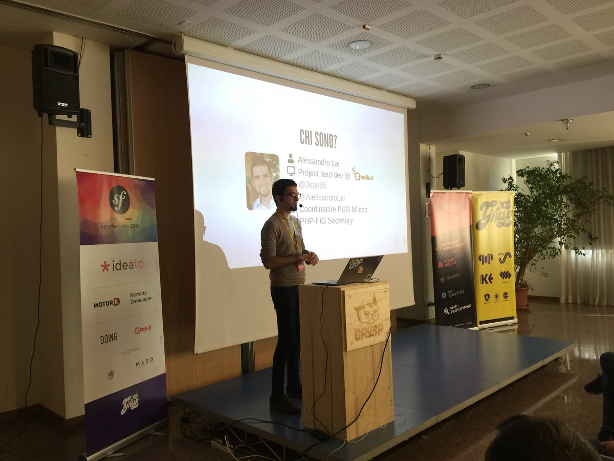 sfdayit's tweet image. #symfonyday riparte dopo la pausa pranzo con @AlessandroLai Symfony + Docker, dall'ambiente di sviluppo alla produzione #symfonydayit