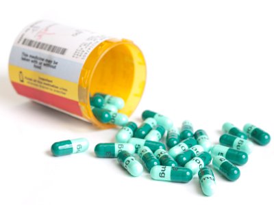 PharmacyPodcast's tweet photo. Pharmacy_Times: Study Finds Almost Half of #Antibiotic Prescriptions Written Without a Diagnosis https://t.co/0Urz0EcmBu https://t.co/d6mSkKHy5c