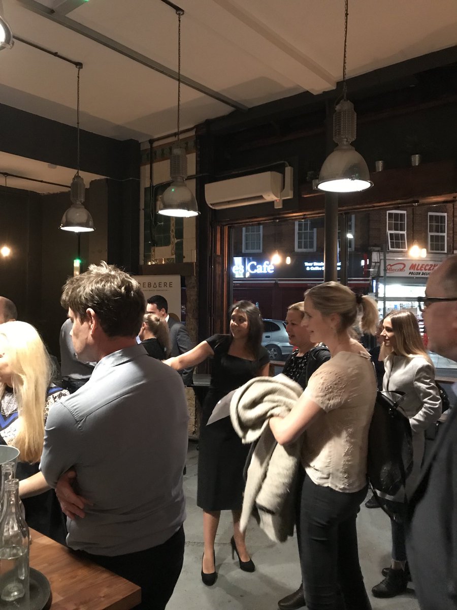 chatnmeetcoffee's tweet image. #FridayReads yesterday at the #ERAs #EalingRestaurantAwards 
#Fun #Local #Community including music by @ChasingDeerBand chocs by @EalingChocs , pastries by @DebaereUk #FadeToBlack hosting in #Hanwell, Drinks with @WeirdBeard_Brew #ERAs cofounded by @DebaereUk &amp;amp; @EatInEaling 🙌😊