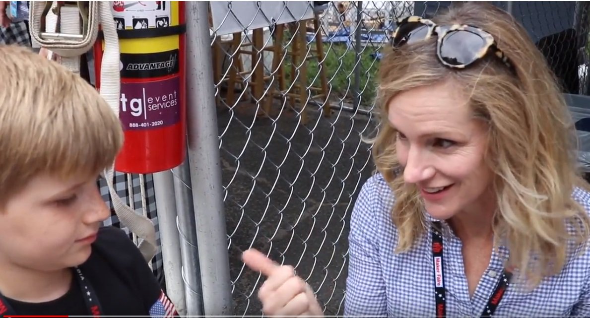 DKCanada's tweet photo. We just love @AndysTechGarage's interview with our beloved Star Wars Maker Lab author Liz Heinecke @KitchPantrySci https://t.co/bx5j3rWODu via @YouTube #StarWars #Maker #MakerSpace #STEAM #STEM #StarWarsScience https://t.co/R63UZUBBVR