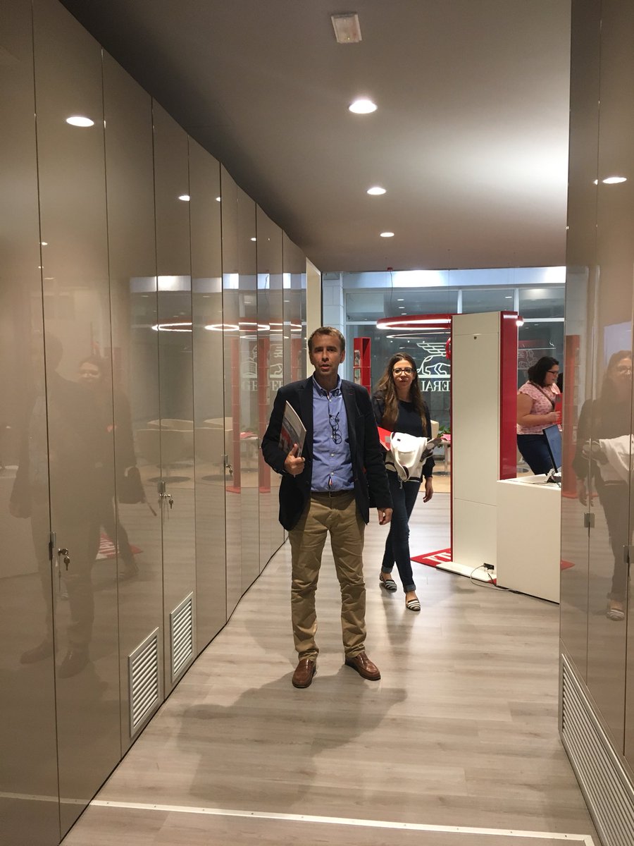Mc_Lanne's tweet photo. #LXGenerali Merci à nos chers #AgentsConnectés @PaoliCGPI @SeguiEtPaoli @JParentePaoli @Generali64 pour leur contribution et leur bonne humeur 🤩🦁😃🎭 #Innovation #Phygital https://t.co/eawIIebqPN