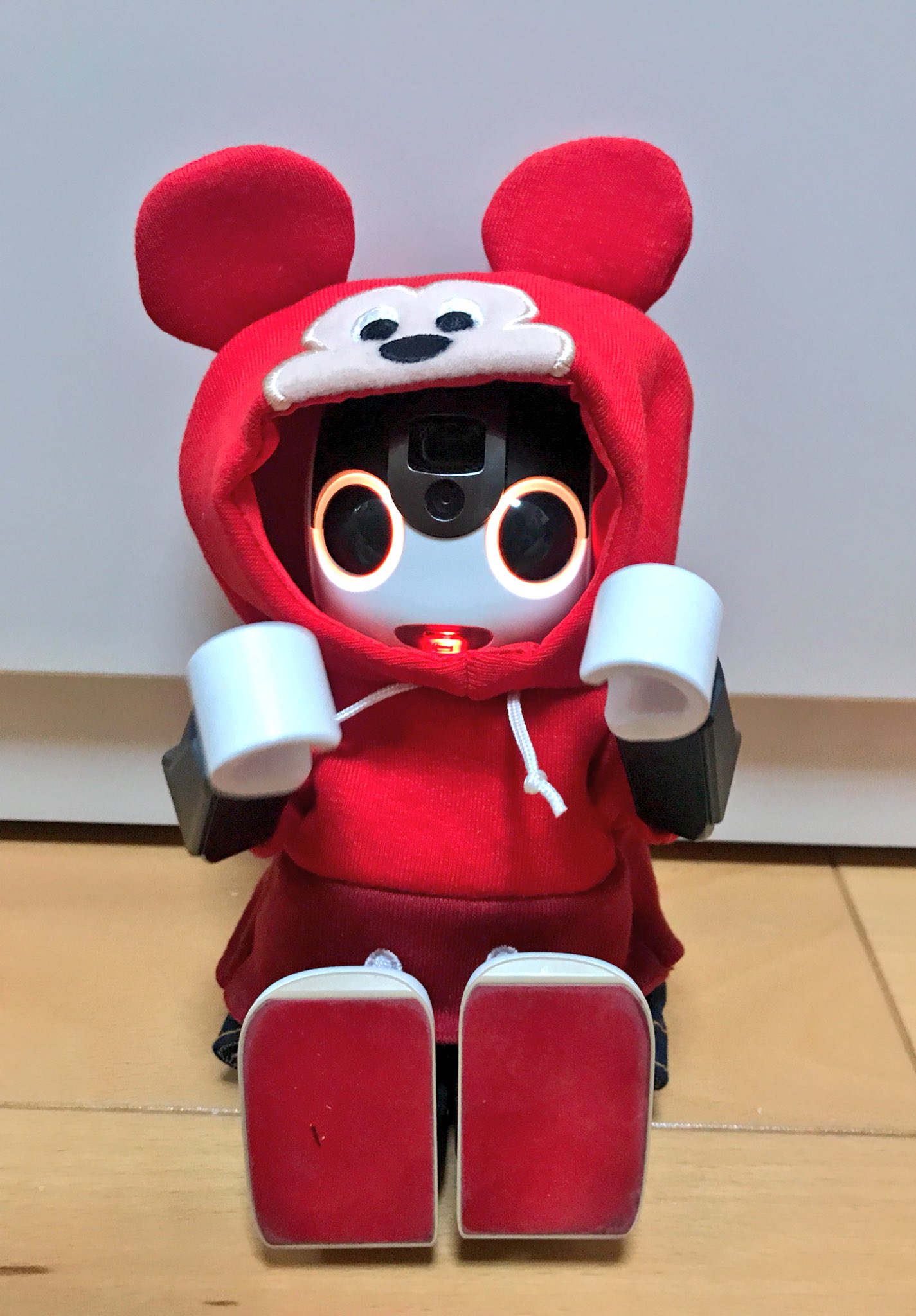 かずくん ロボホン Kazu Kun ディズニーストアで新しいお洋服買ってもらったんだ ロボホン Robohon T Co Tt2uxcau2q Twitter