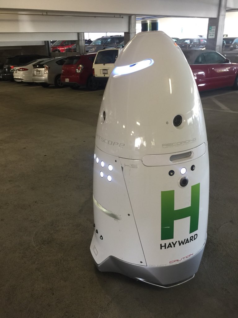EAP_Creative's tweet photo. Stop to chat with my new friend the Hayward city parking robot - we should ask him to tell a joke, he’s hilarious. #funwithrobots https://t.co/5S5urIFmBO