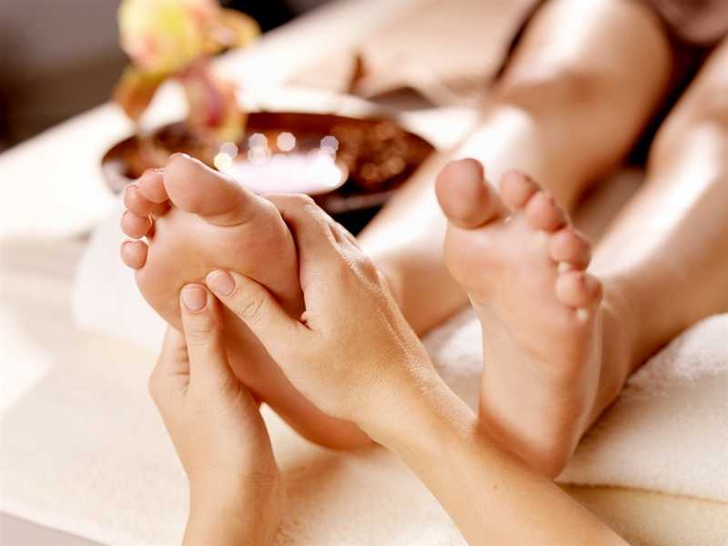 Get the Spring Special! 50% off all spa treatments. Booking is essential.bit.ly/2MZsBlo#spaspe… #montdorhotels