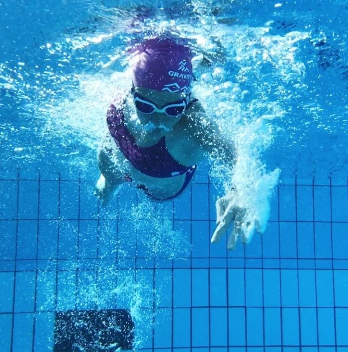 AnneDefix's tweet image. Meme sous l'eau il faut rester #peace ✌🖖😂 
Encore un bon entrainement à @Aix_Piscine !