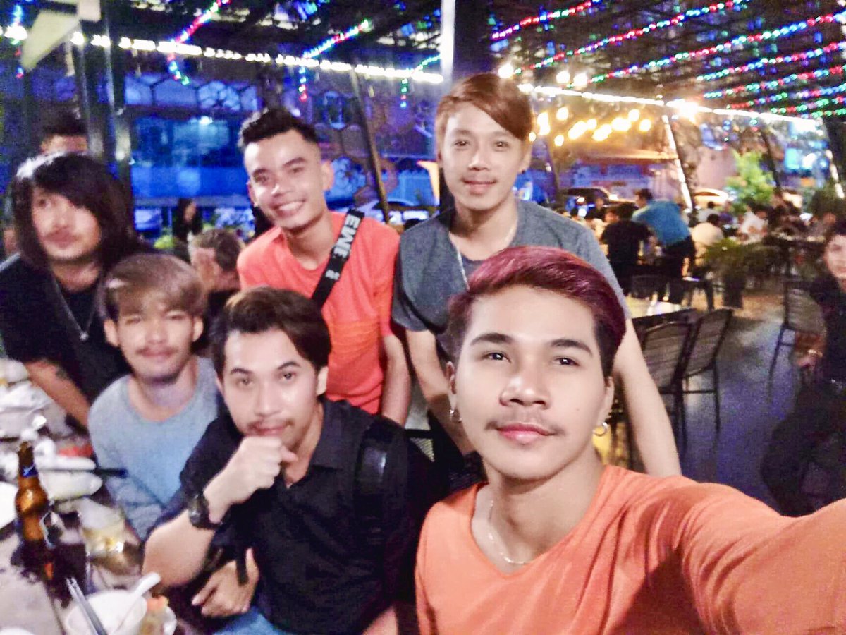 SolyforHong's tweet photo. 🎂 ខួបកំណើតរបស់ Nora Sopheak ម្សិលមិញ!
សូមអោយសុខកាយប្បាយចិត្ត និង មានសុភមង្គលណាបាទ Bro. . . .
#F4R
#HappyBirthdayToNoraSopheak
#18October2018
#PPSSDanceCrew https://t.co/FrBq6w4aEn
