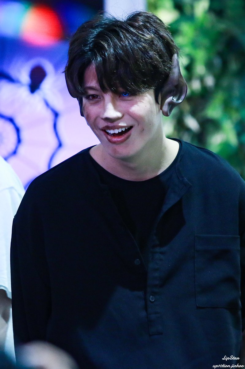 LipStar_950802's tweet photo. 181019 UP10TION So Beautiful 일본 릴리스이벤트
 #진후 
 #업텐션 
 #UP10TION 
 #So_Beautiful
 #UP10TION2018SPE 
 
@UP10TION https://t.co/FYJUGSnkbz