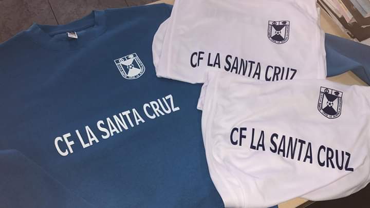 🔊¡Acaban de salir del horno!

¡Ya están aquí, si quieres una camiseta o una sudadera oficial del club, sólo tienes que pedirnosla!.