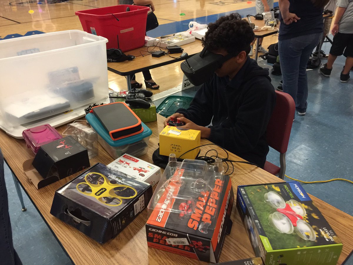 BrettSheridan3's tweet photo. The Broward Middle School Drone League is underway at Dillard High School. The Future is here! Come check out the full day of drone racing. High School races start at noon. @BrowardSTEM @bcdroneleague #inductrixfpv #browardcountyschools https://t.co/hfCXakLWEi