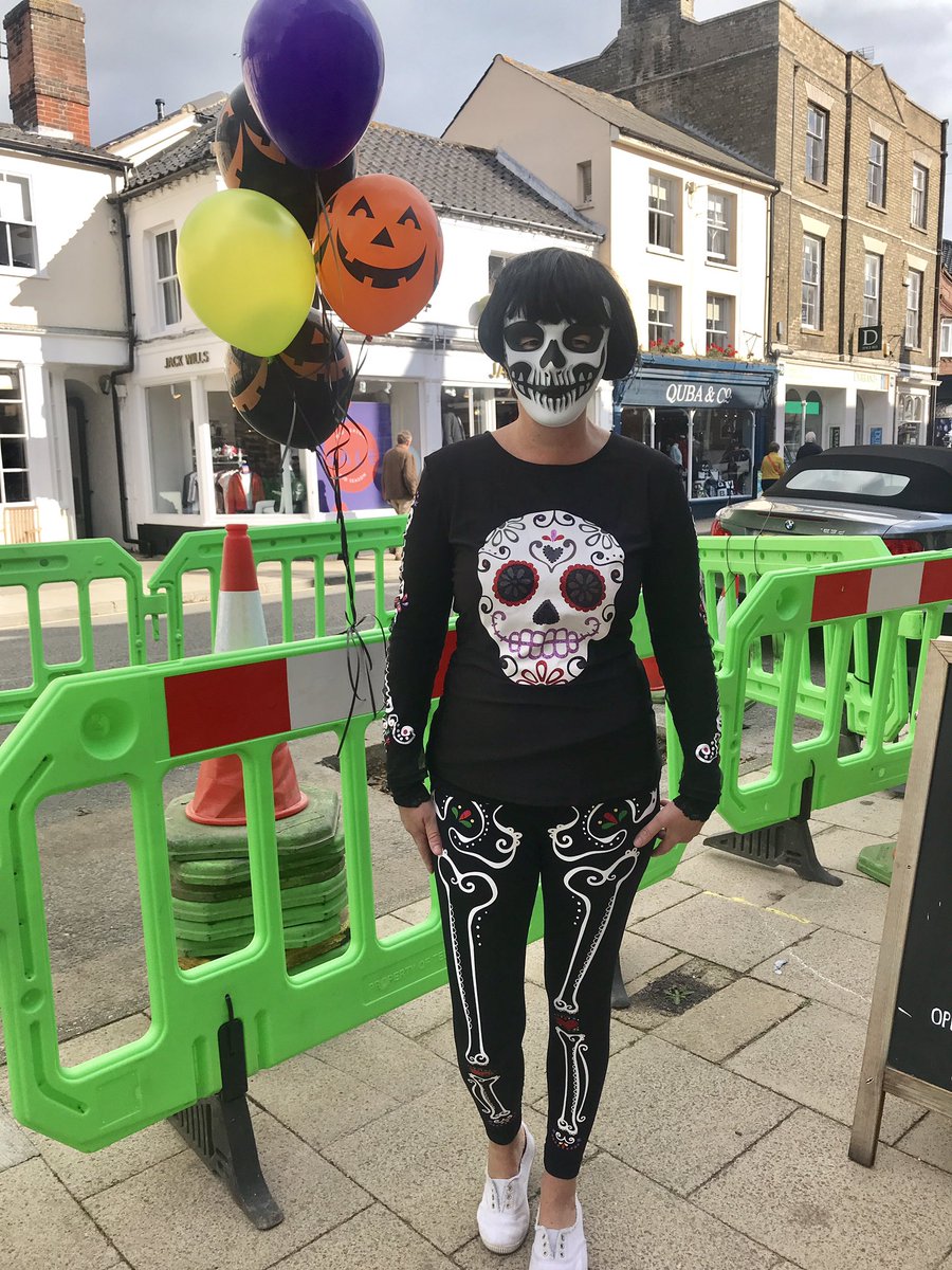 Fed up with looking at the roadworks so we’ve decided to decorate them for #Halloween 
#southwold #halloweencostume #halfterm