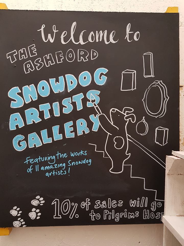 Ashford Snowdog Artists gallery launch madeinashford.com/2018/10/19/ash…