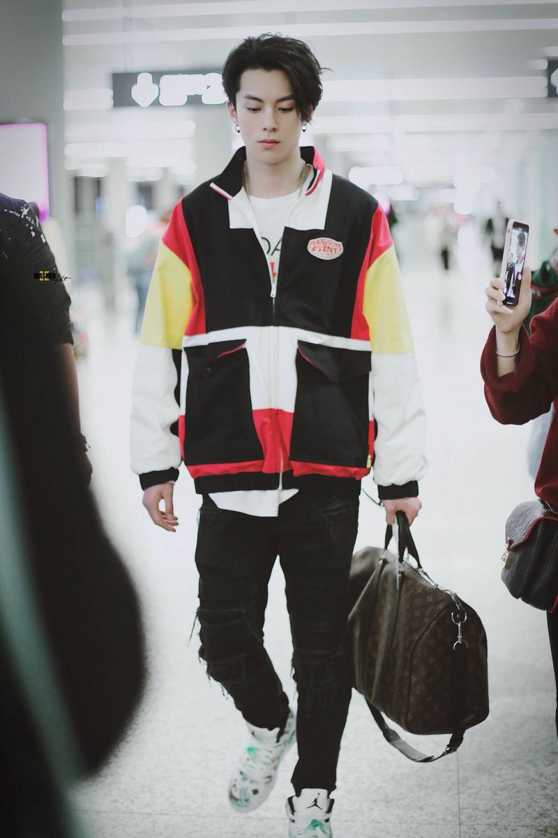 Airport Fashion — Dylan Wang - March 25th 2022
